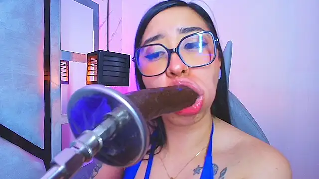 Show modela sayumi_dirty na web-kameri