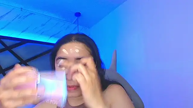 Chat XXX en directo de sayumi_dirty