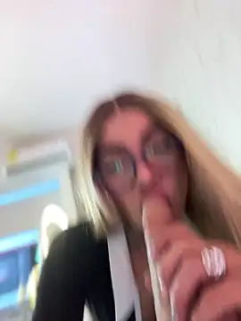 miss_tatiana_ Show in webcam