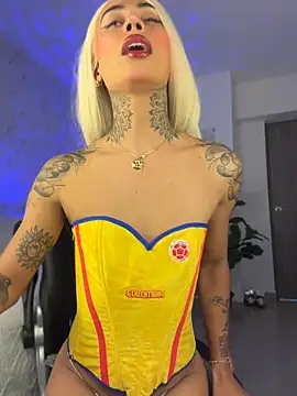 miss_tatiana_: вебкам-шоу