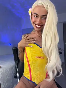 miss_tatiana_'s Webcam Show