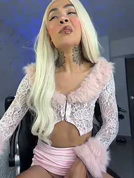 miss_tatiana_'s Webcam Show