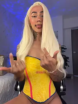 miss_tatiana_'s Webcam Show