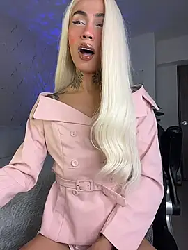 miss_tatiana_ Show in webcam