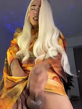 הופעת וובקאם של miss_tatiana_