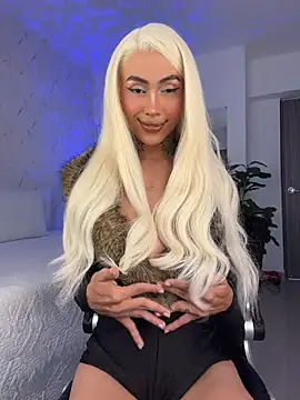 miss_tatiana_'s Webcam Show