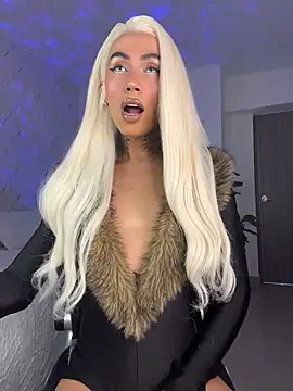 miss_tatiana_'s Webcam Show