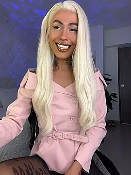 miss_tatiana_'s Webcam Show
