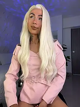 miss_tatiana_ Show in webcam