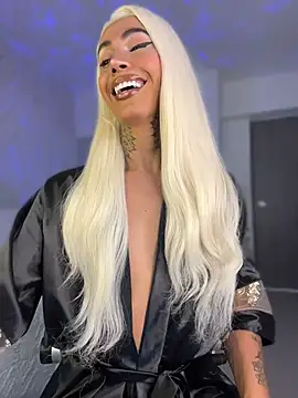 miss_tatiana_'s Webcam Show