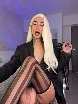 Pokazy przed kamerką – miss_tatiana_