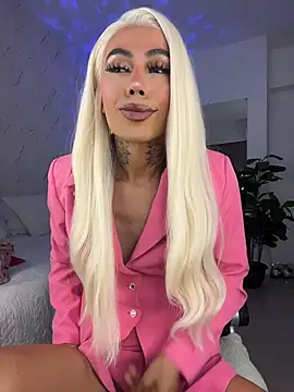 miss_tatiana_'s Webcam Show