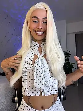 miss_tatiana_ 网络视讯表演