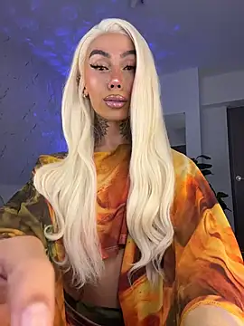 miss_tatiana_'s Webcam Show