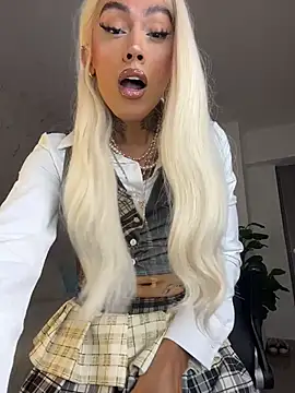 miss_tatiana_ Show in webcam