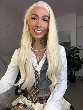 miss_tatiana_'s Webcam Show