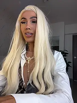 miss_tatiana_'s Webcam Show