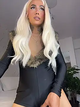 miss_tatiana_'s Webcam Show
