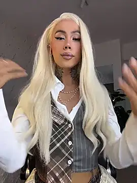 miss_tatiana_ webkamerás műsora