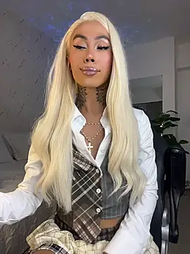 miss_tatiana_ Show in webcam