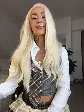 miss_tatiana_'s Webcam Show