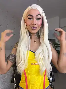 miss_tatiana_'s Webcam Show