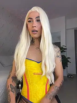 Pokazy przed kamerką – miss_tatiana_