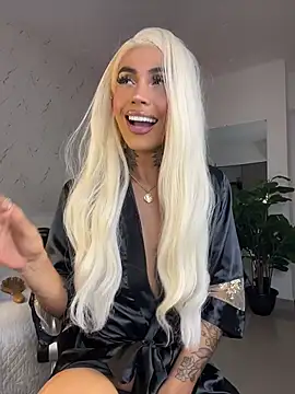 miss_tatiana_'s Webcam Show