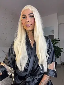 miss_tatiana_'s Webcam Show