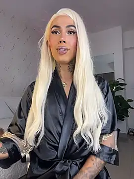 Pokazy przed kamerką – miss_tatiana_