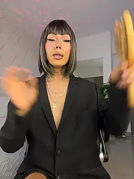 miss_tatiana_'s Webcam Show