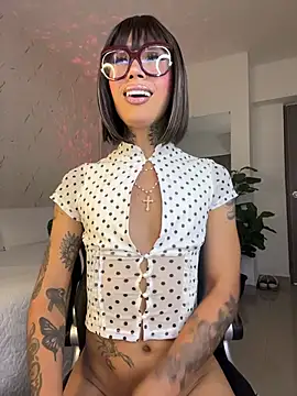 Show modela miss_tatiana_ na web-kameri