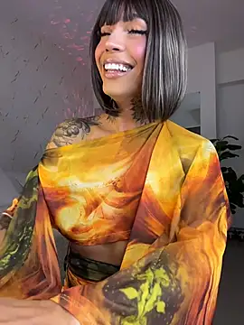 הופעת וובקאם של miss_tatiana_