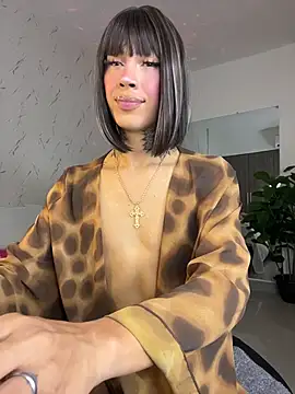 miss_tatiana_'s Webcam Show