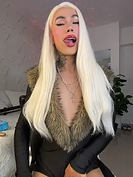 הופעת וובקאם של miss_tatiana_