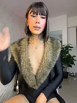 miss_tatiana_'s Webcam Show