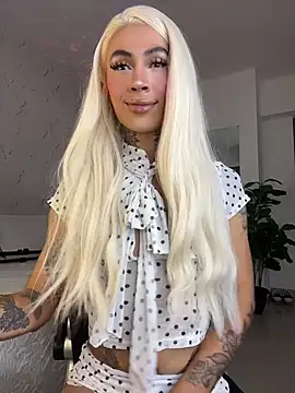 Show modela miss_tatiana_ na web-kameri