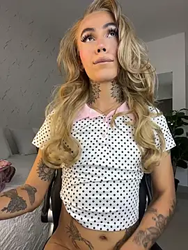 miss_tatiana_'s Webcam Show