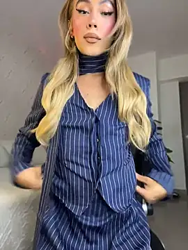 miss_tatiana_ 网络视讯表演
