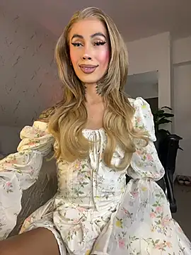 הופעת וובקאם של miss_tatiana_