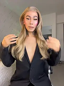 miss_tatiana_'s Webcam Show