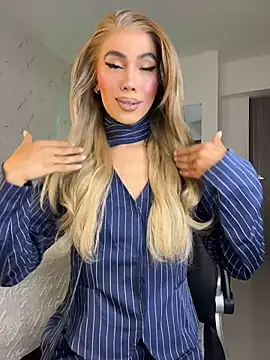 הופעת וובקאם של miss_tatiana_