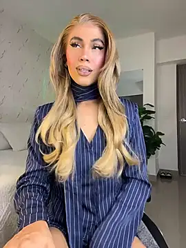 miss_tatiana_'s Webcam Show