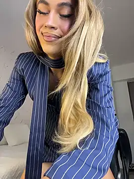 miss_tatiana_ Show in webcam