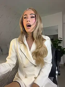Pokazy przed kamerką – miss_tatiana_