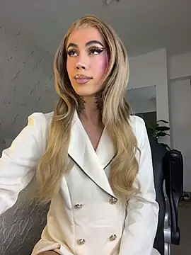 miss_tatiana_ Show in webcam