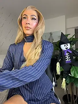 הופעת וובקאם של miss_tatiana_