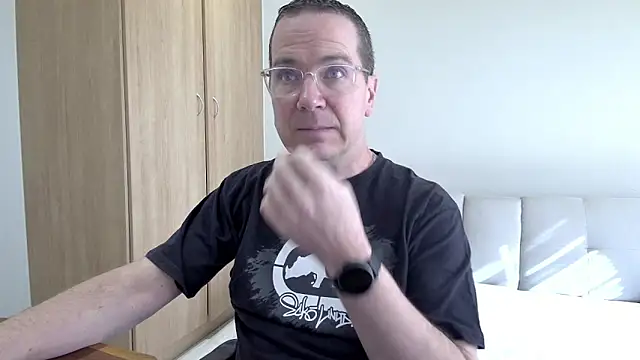 BrettJ81 Webcam show