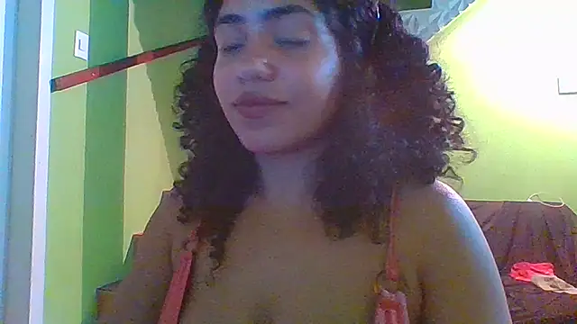 savanahottie Chat XXX live