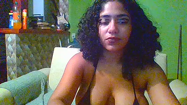 Chat +18 de savanahottie ao vivo